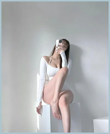 Natasha gallery photo 2