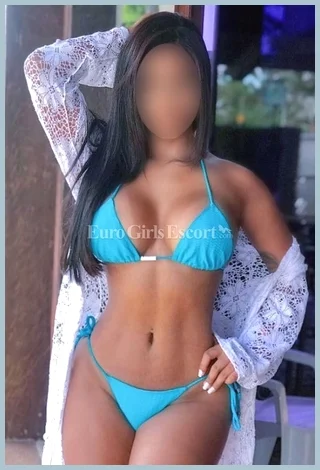 Yasmin , agency Jet set Mate Ladys model