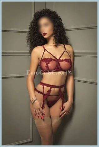 Lara Molina gallery photo 1