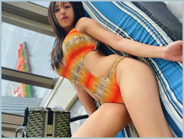 Alejandra gallery photo 1