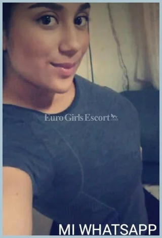 Gabriela Sanchez Ladys model