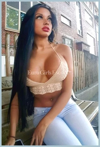 Madima , agency Sexxy Hot Ladys model