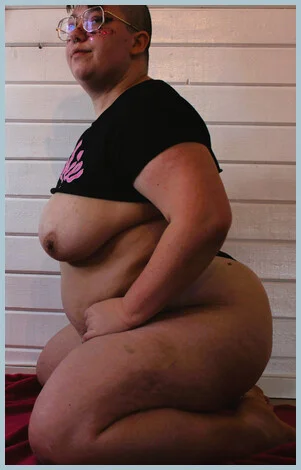 sassybell Ladys model