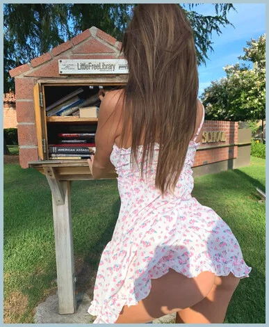 Linda gallery photo 1