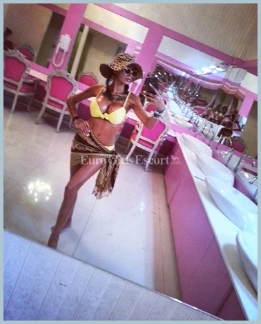 Malibu gallery photo 1