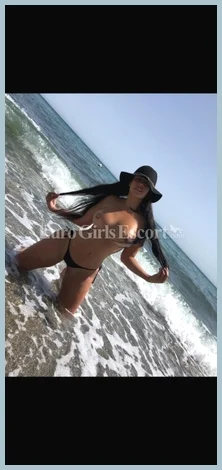 LaraColombia gallery photo 1