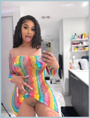 Helinah gallery photo 2