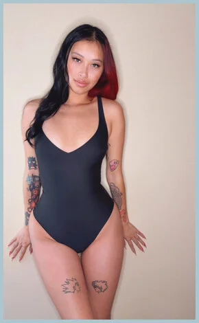 Nacha gallery photo 2