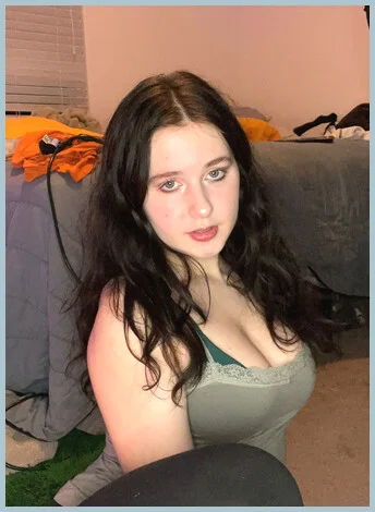 Lovisa gallery photo 2