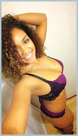 Chanel gallery photo 1