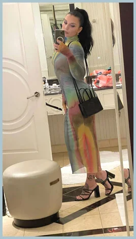 ImeldaMignot gallery photo 1