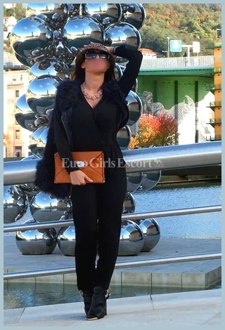 Leire , agency Agencia World Ladys model