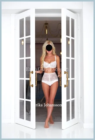 Julia Gretzky Ladys model