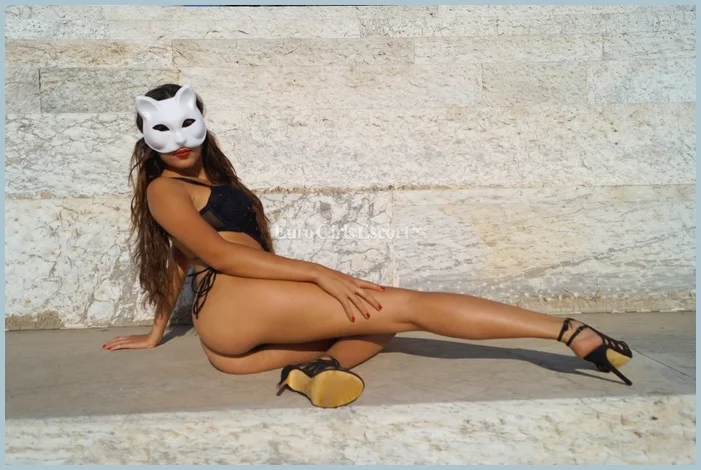 Italy Girl gallery photo 1