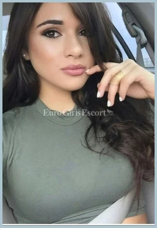 Adriana , agency Elegance Girls Ladys model