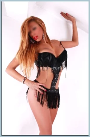 Francesca Italy gallery photo 1