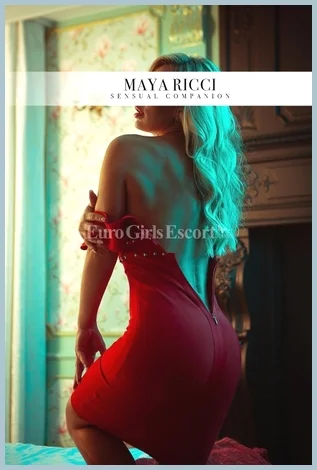 Maya Ricci gallery photo 1
