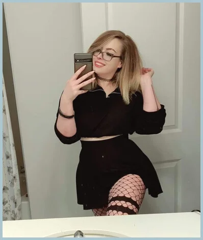 Stphanie gallery photo 1