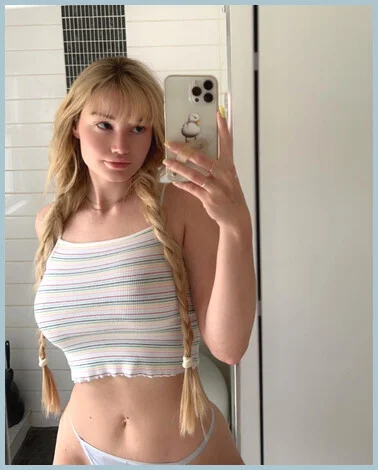 Linda gallery photo 1