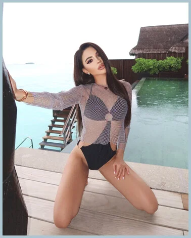 Nora gallery photo 2