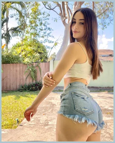 Zarah gallery photo 1